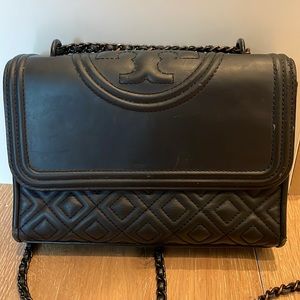 TORY BURCH SMALL FLEMING MATTE BLACK BAG